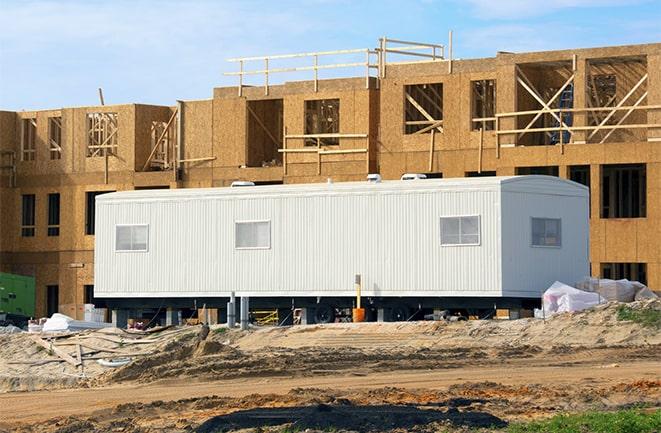 crane lifting modular building for construction office rentals in Campbell CA